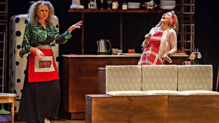 Com Maitê Proença e Debora Olivieri, “Duas Irmãs & Um Casamento” chega ao Teatro Claro Mais RJ, em Copacabana
