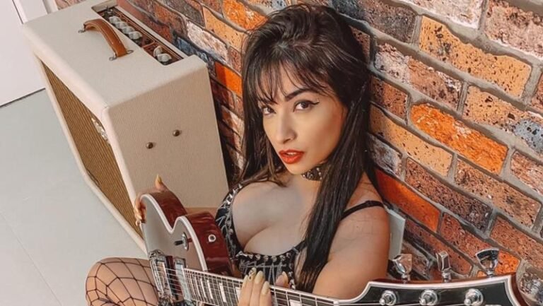 Influenciadora Emanuelly Raquel anuncia lançamento de nova conta na plataforma Close Fans