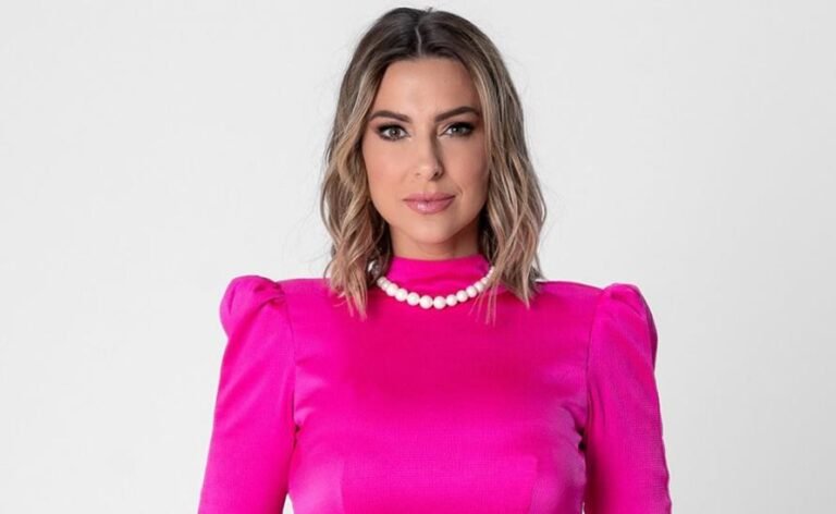 Juliana Rocha: A especialista que está transformando a comunicação de mulheres empreendedoras no Paraná