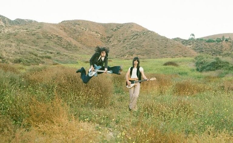 The Lemon Twigs chegam à América Latina para uma série de shows memoráveis