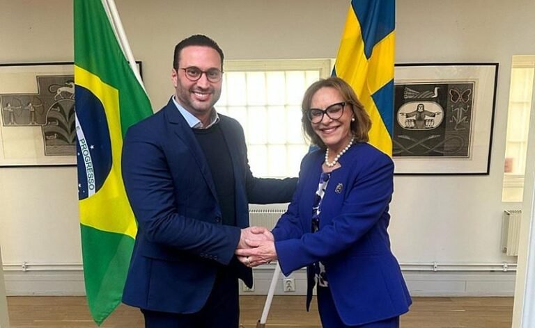 Inovação em tecnologia de compliance brasileira é apresentada a empresários da Suécia