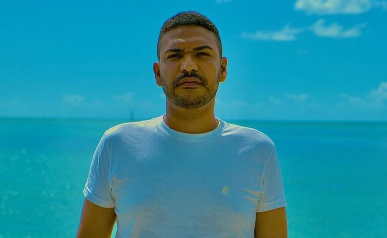 Cantor Lucas Alencar lança o single “Travessia” e inicia nova fase com o álbum “Fronteiras”