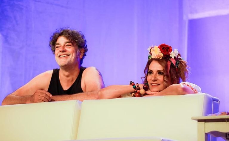 Com Patricya Travassos e Eduardo Moscovis, “DUETOS, A Comédia de Peter Quilter” volta ao Rio de Janeiro, no Teatro dos Quatro