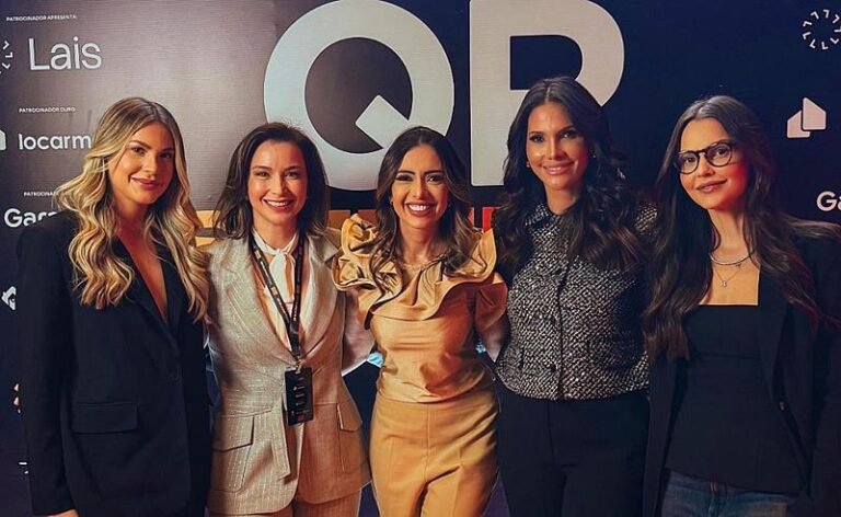 Educação, posicionamento e impacto: Sophia Martins inspira no QR Summit com o painel “O Poder Delas”