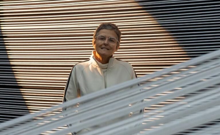 Light celebra 120 anos de história com a instalação imersiva “Anos-Luz”, de Bia Lessa, no MAM Rio