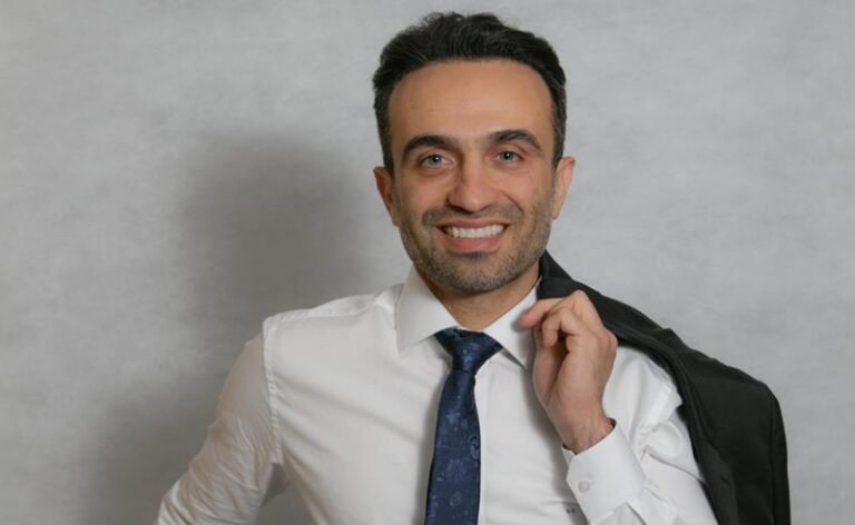 Especialista em cirurgias da coluna alerta para importância da empatia e destaca avanços em técnicas minimamente invasivas