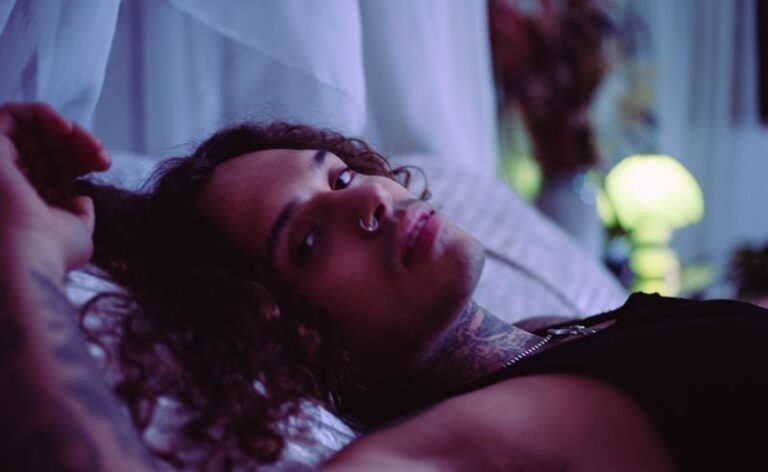 Vitão lança o novo single “Ciúme”, dando continuidade em sua nova era