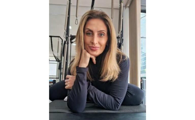 Usti Nelli, do “Casamento às Cegas”, ensina como manter corpo e espírito em equilíbrio (sem precisar sair de casa)