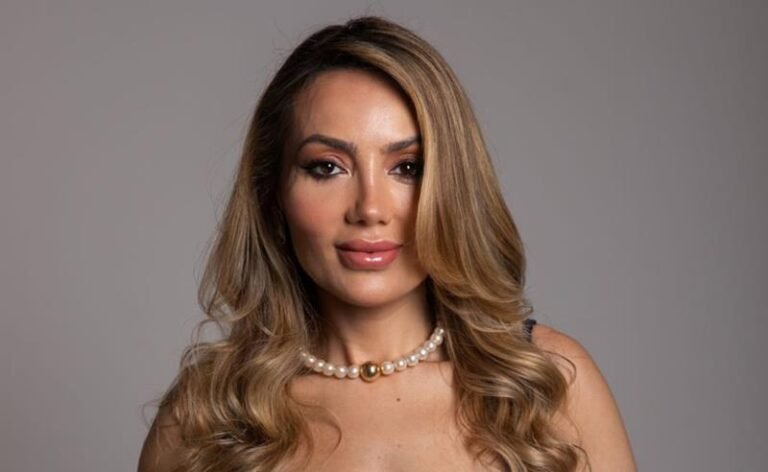 Conheça Frann Cardoso, a consultora que revela como a moda transforma a autoestima das brasileiras