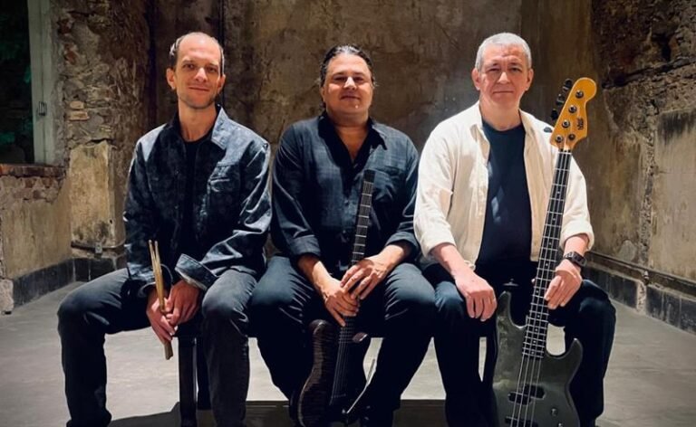Rodrigo de Jesus Trio estreia no icônico Vinicius Bossa Nova Bar com o show “Tom Jobim e Outras Bossas”