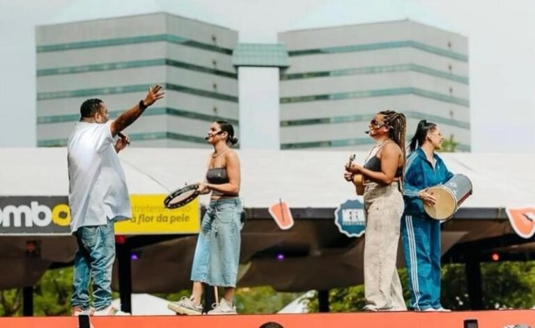 Entre Elas brilha no Festival Me Leva em Porto Alegre
