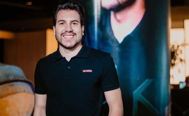 Uelicon Venâncio se consolida como o maior influenciador de consórcios do Brasil, com mais de 3 milhões de seguidores e mais de 5 mil alunos