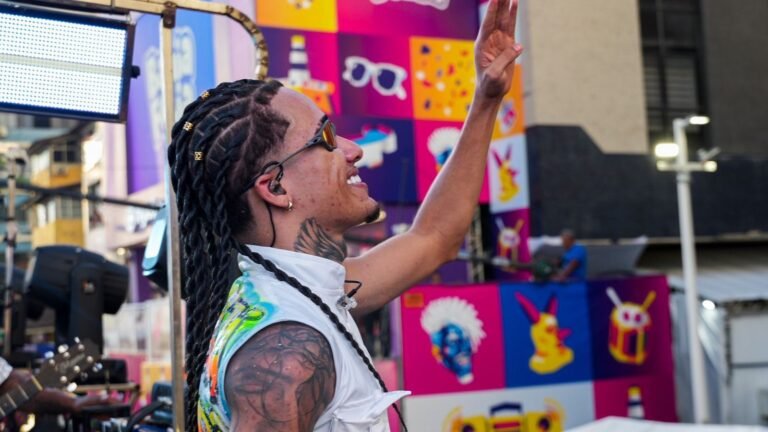 Theuzinho estreia no Carnaval de Salvador