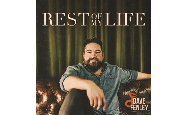 Dave Fenley anuncia álbum de estreia Rest Of My Life e lança faixa-título