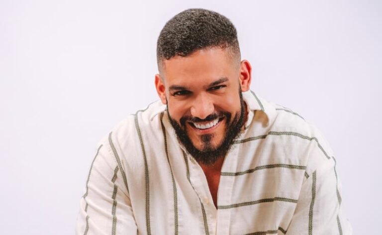 Moda como linguagem: Brenno Casagrande transforma o estilo em extensão da sua música