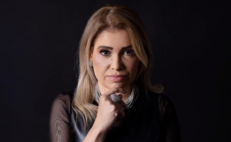 A romantização da vida independente: quando “não precisar de ninguém” esconde uma nova solidão feminina