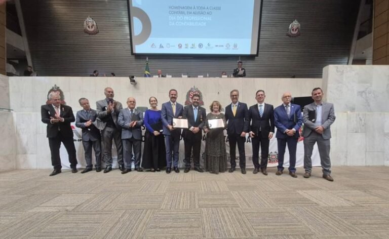 Alesp celebra o profissional contábil e 15 anos de conquistas da Frepem