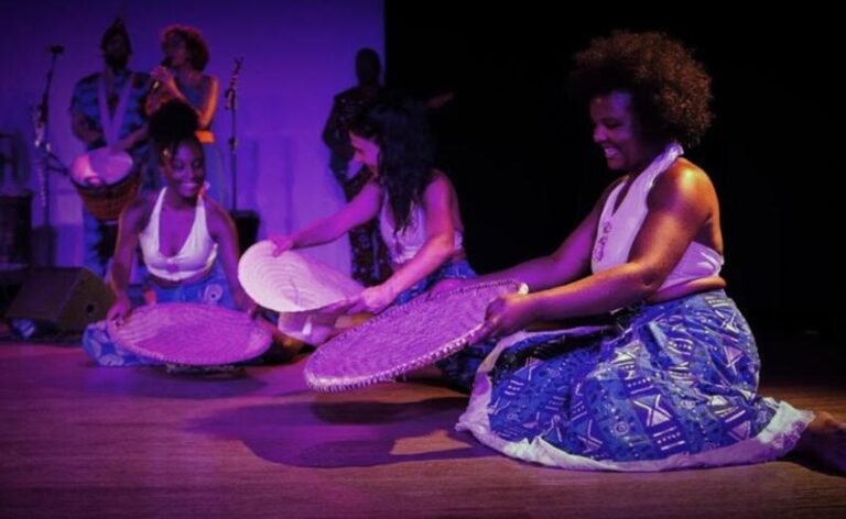 Trupe Benkady celebra 15 anos com circulação do espetáculo “Berimbaiaço” em São Paulo