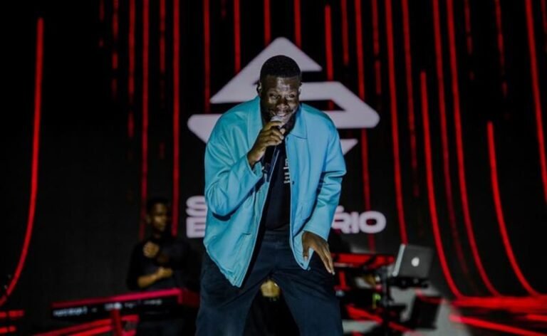 Samuel Eleoterio lança o single e videoclipe de “Vai na Marcha”
