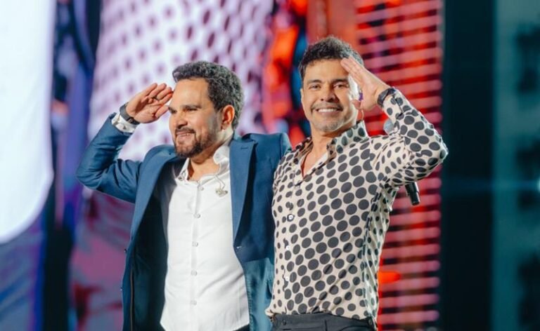 Zezé Di Camargo e Luciano encerram o Festival Histórias com grandes hits