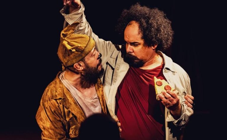 Sucesso de público, “Vida de Cão – Uma Amizade Fora da Coleira” chega ao Teatro Dulcina, no Centro, em temporada popular