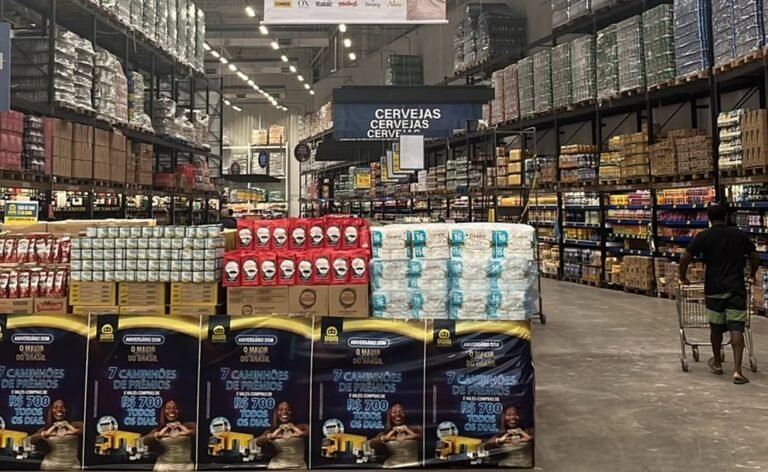 DOM Atacadista comemora sete anos com campanha em parceria com Jojo Todynho