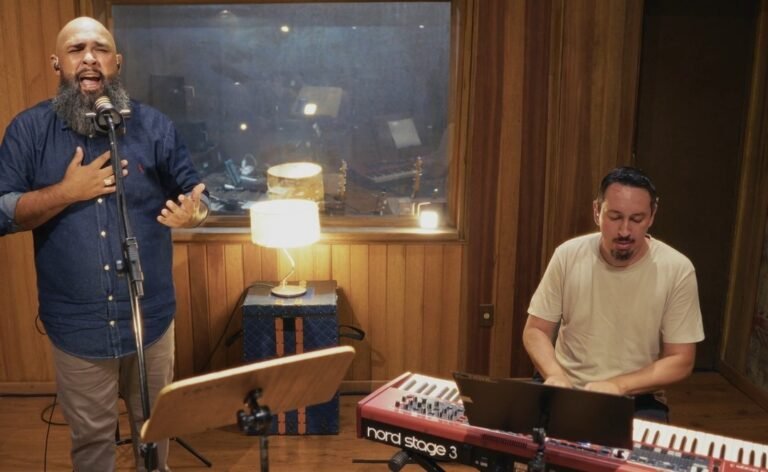 Vitor Teixeira transforma período de adversidade em canção sobre renovação e apresenta o single “Deus, Oh Deus”