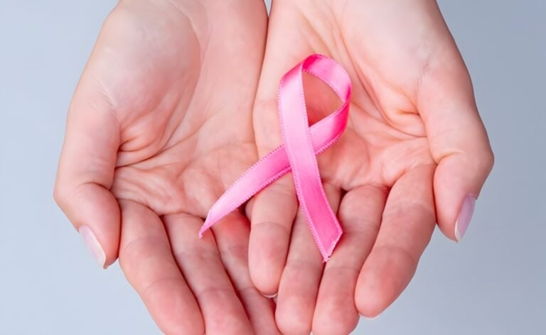 Outubro Rosa amplia debate sobre prevenção e saúde emocional das mulheres