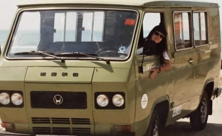 Elayne Moreira, a “Cantora da Janela”, consolida 35 anos de trajetória internacional e lança o álbum ao vivo Muy Gitana