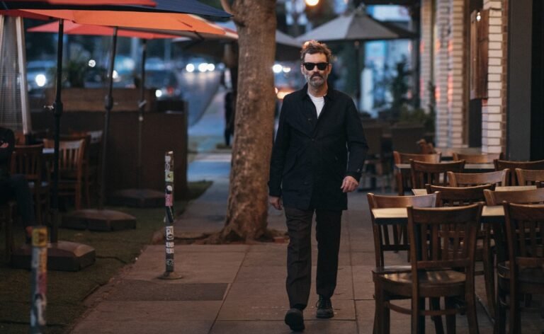 EELS lança o seu 16º álbum de estúdio, ‘COOKIE HAPPENED’